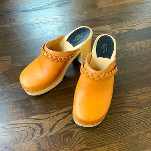 Swedish Hasbeens Louisa Clogs